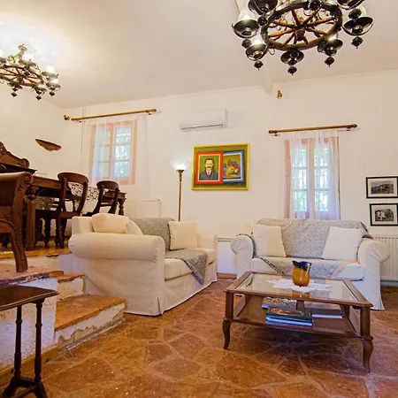 Kefalonian Luxury * Kástron