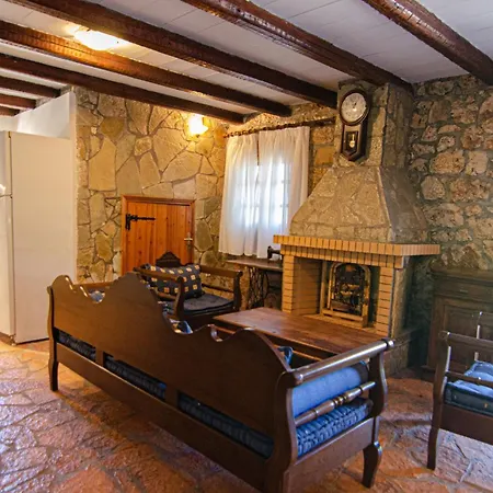 Kefalonian Luxury * Kastron (Kefalonia)