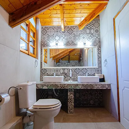Kefalonian Luxury Kastron (Kefalonia)