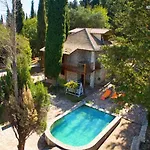 Kefalonian Luxury Kásztro