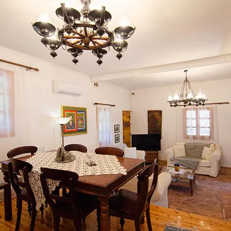 Вилла Kefalonian Luxury Kastron (Kefalonia)