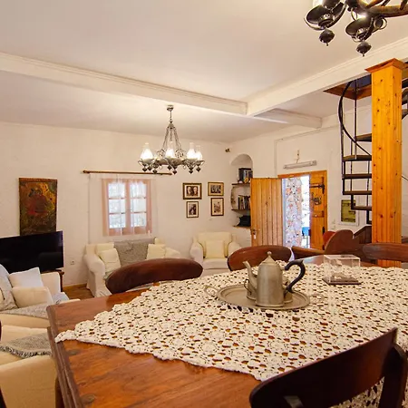 Kefalonian Luxury Kástron