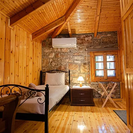 Kefalonian Luxury Villa Kastron (Kefalonia)