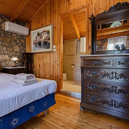 Kefalonian Luxury * Kástron