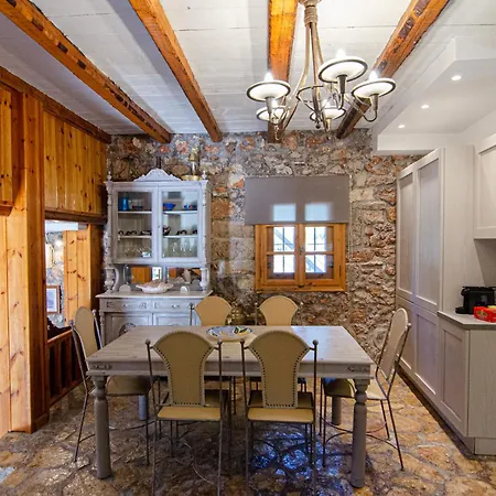 Kefalonian Luxury Kástron