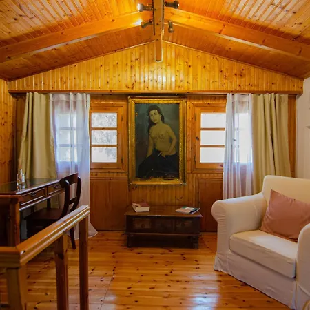 Kefalonian Luxury * Kastron (Kefalonia)