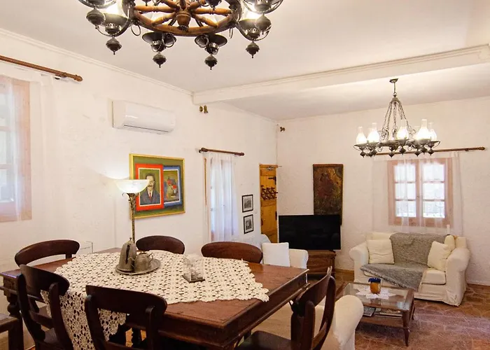 Вилла Kefalonian Luxury Kastron (Kefalonia)