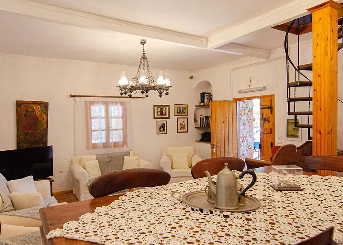 Kefalonian Luxury Kastron (Kefalonia)