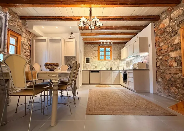 Kefalonian Luxury Kastron (Kefalonia)